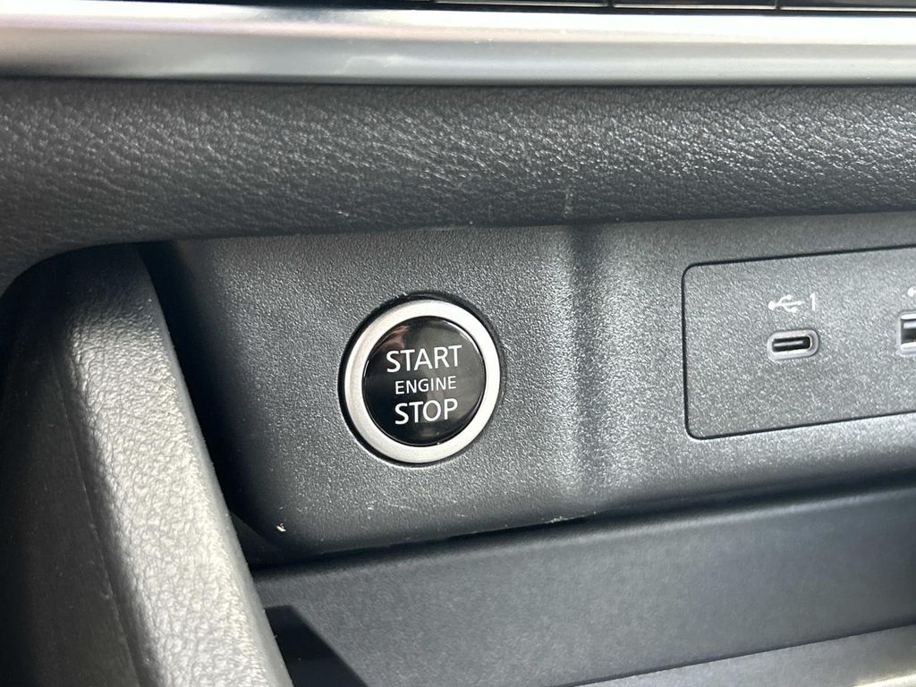 Used 2023 Nissan Rogue SUV