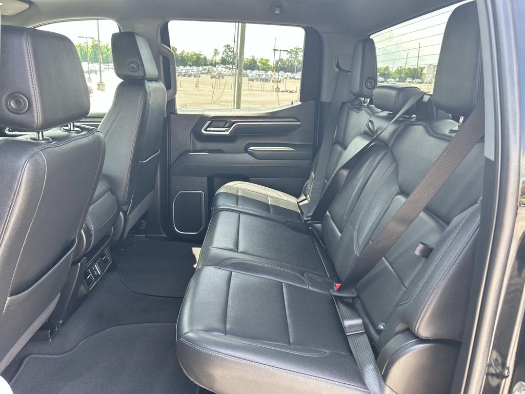 Used 2025 GMC Sierra 1500 Truck