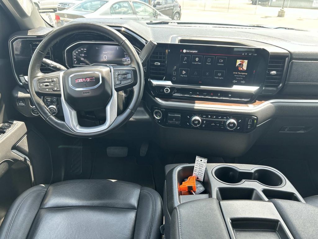 Used 2025 GMC Sierra 1500 Truck