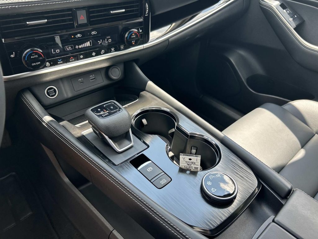 Used 2023 Nissan Rogue SUV