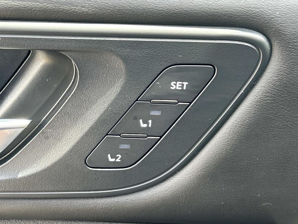 Used 2023 Nissan Rogue SUV