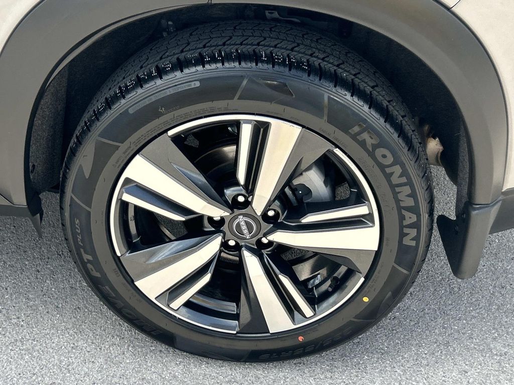 Used 2023 Nissan Rogue SUV