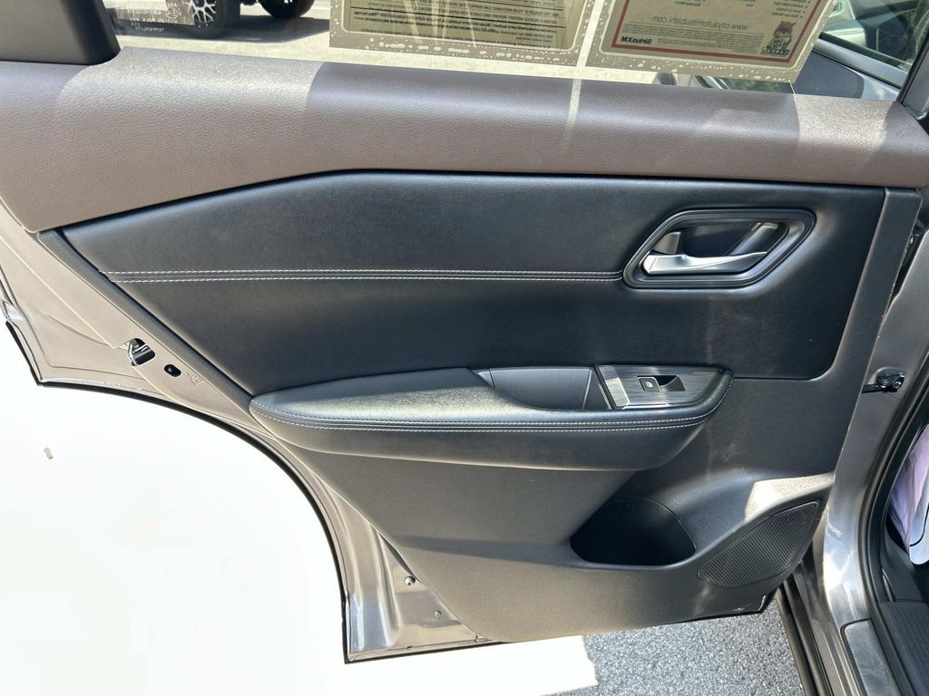 Used 2023 Nissan Rogue SUV