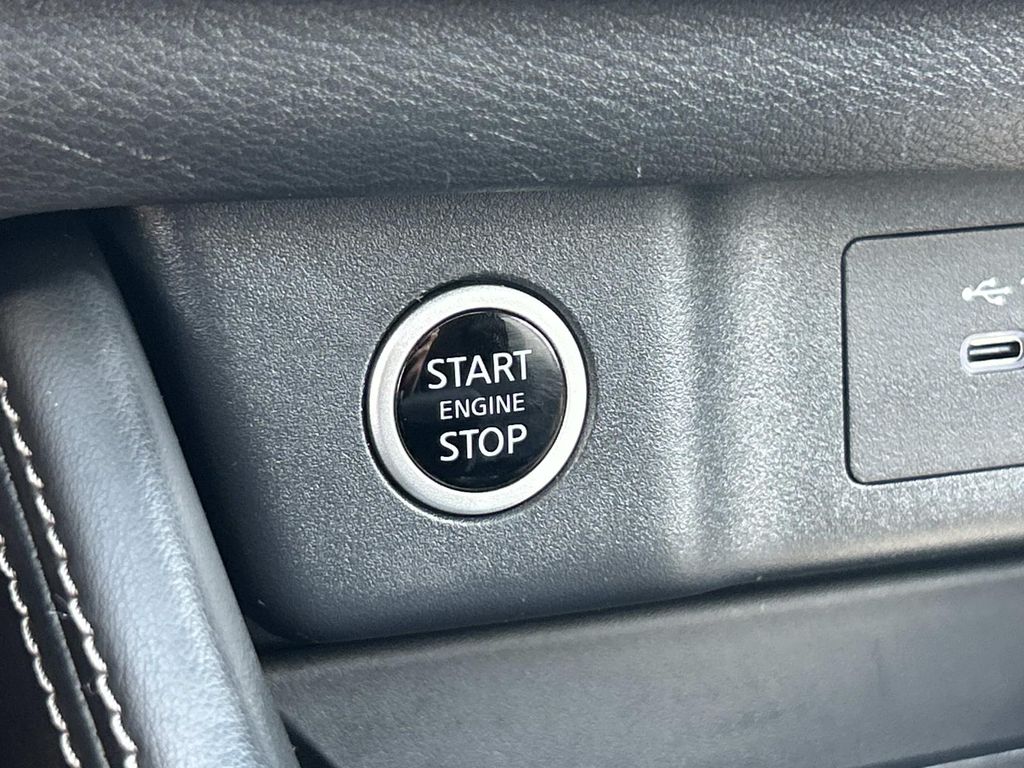 Used 2023 Nissan Rogue SUV