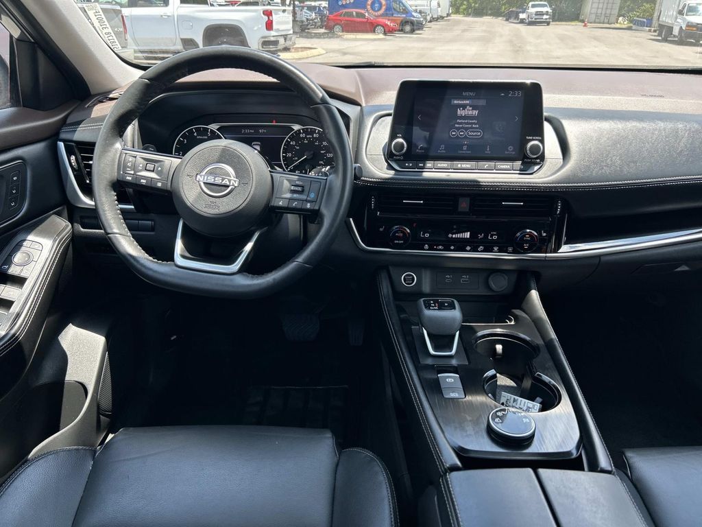 Used 2023 Nissan Rogue SUV