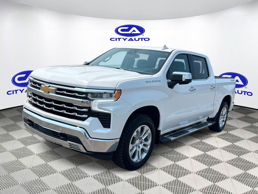 Vehicle photo 8