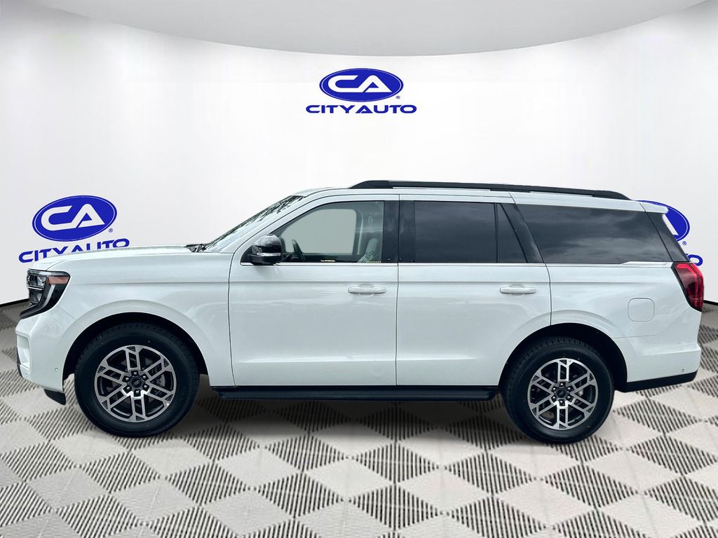 Used 2025 Ford Expedition SUV