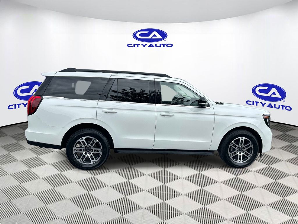 Used 2025 Ford Expedition SUV