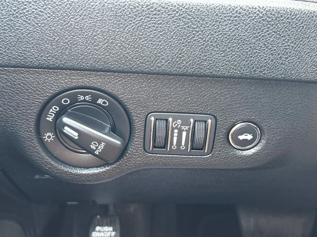 Used 2018 Dodge Charger Sedan