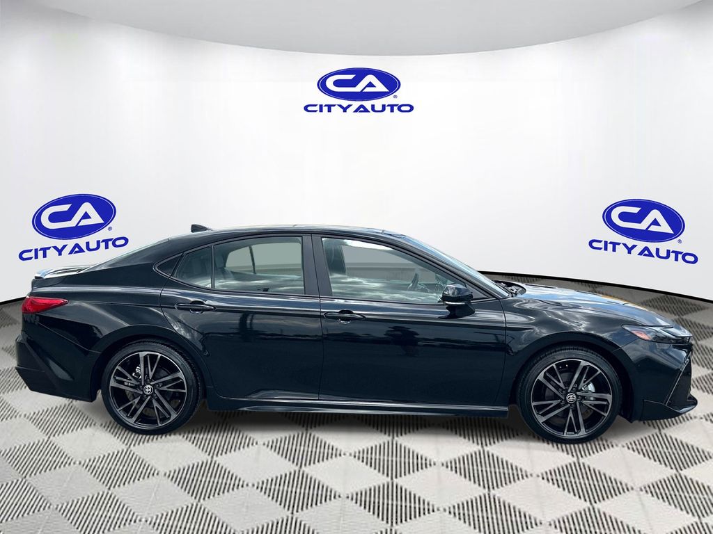 Used 2025 Toyota Camry Hybrid Sedan