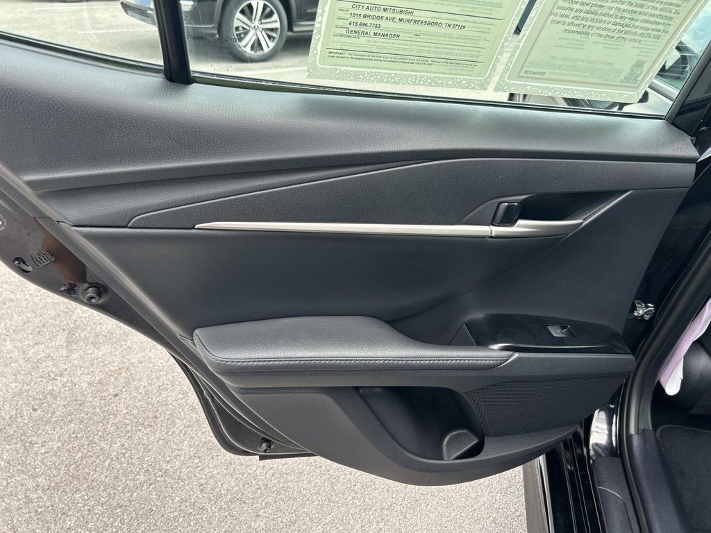 Used 2025 Toyota Camry Hybrid Sedan