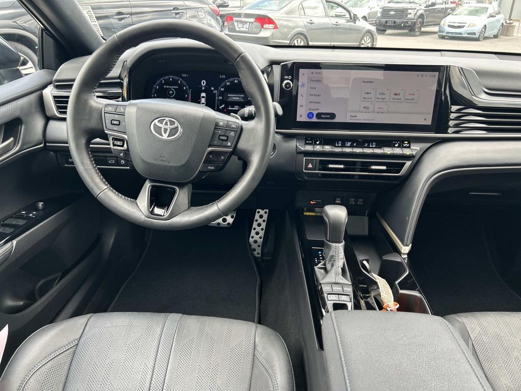 Used 2025 Toyota Camry Hybrid Sedan
