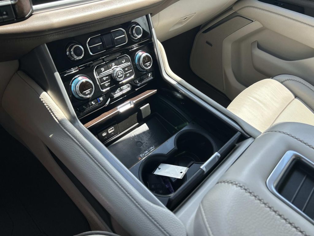 Used 2021 GMC Yukon XL 1500 SUV
