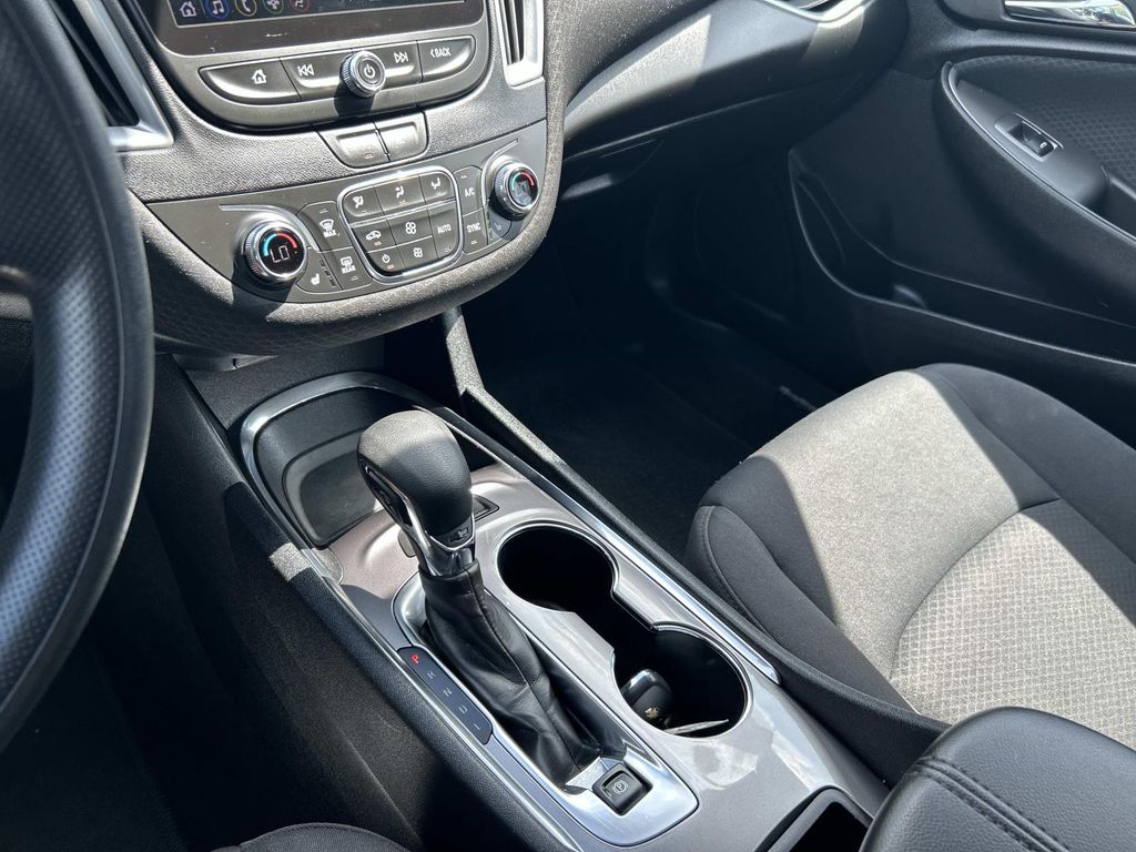 Used 2023 Chevrolet Malibu Sedan