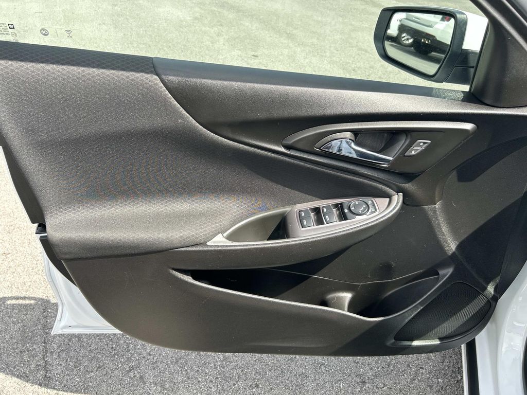 Used 2023 Chevrolet Malibu Sedan