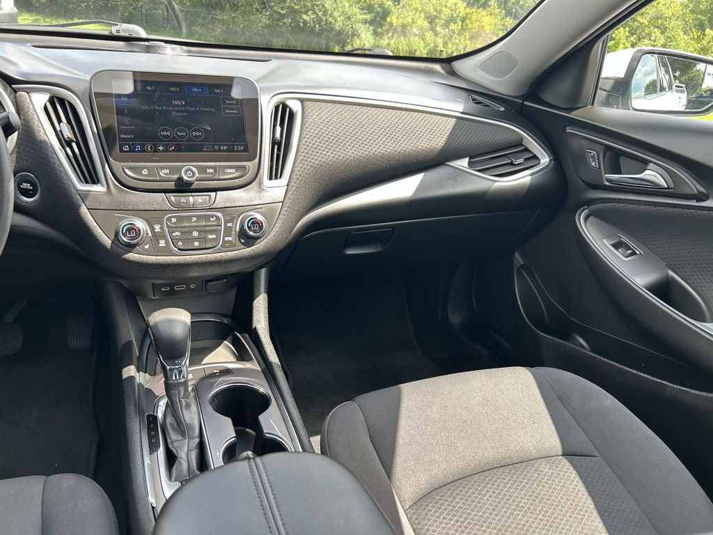 Used 2023 Chevrolet Malibu Sedan