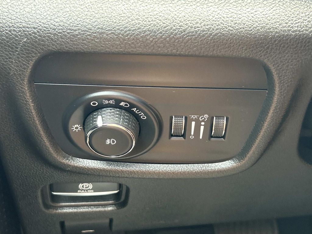 Used 2023 Jeep Grand Cherokee L SUV