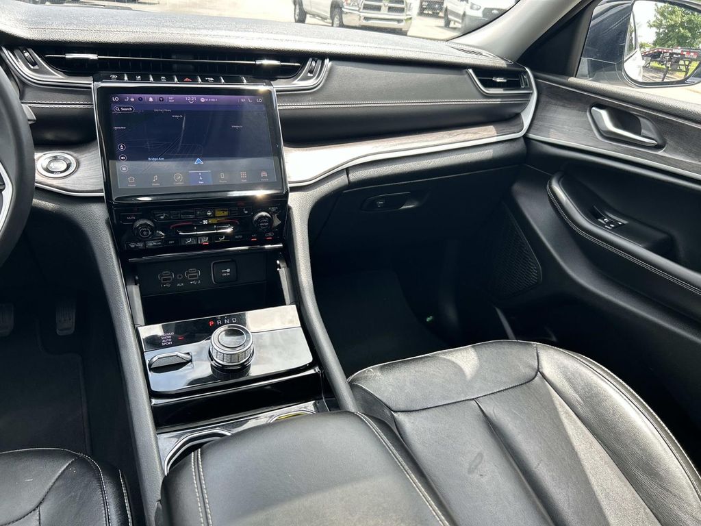 Used 2023 Jeep Grand Cherokee L SUV