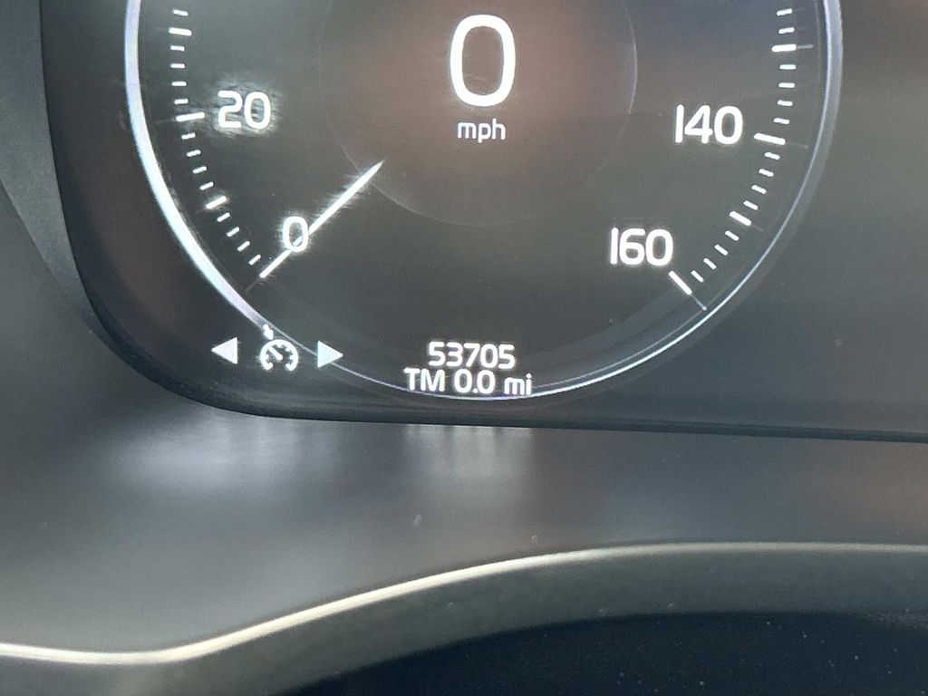 Used 2019 Volvo XC60 T5 SUV