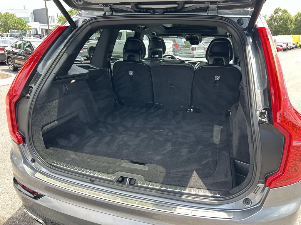 Used 2017 Volvo XC90 T5 SUV