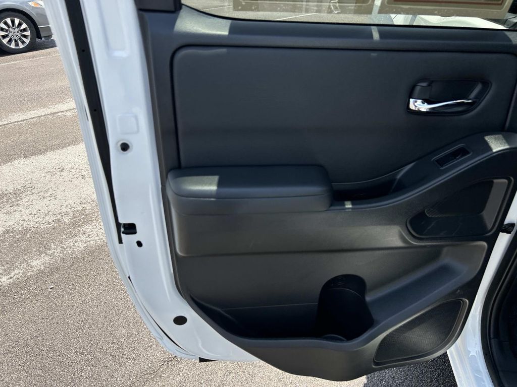Used 2024 Nissan Frontier Truck
