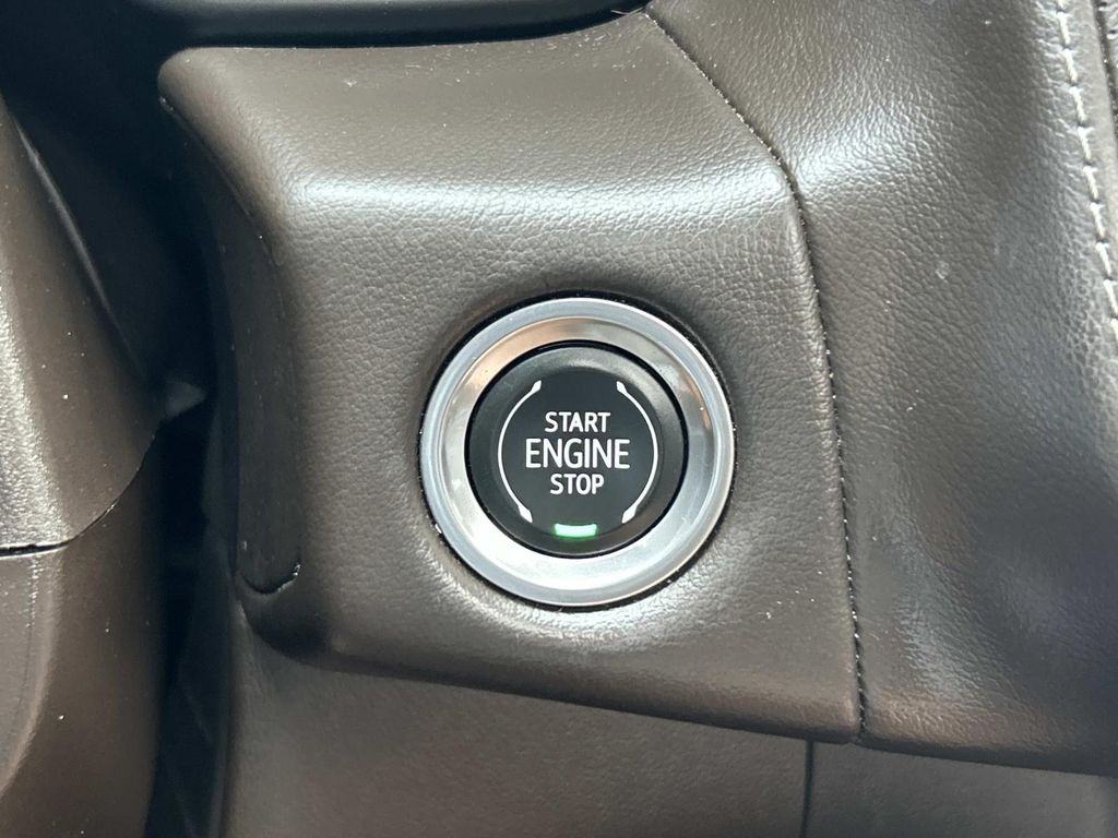 Used 2023 GMC Yukon XL 1500 SUV