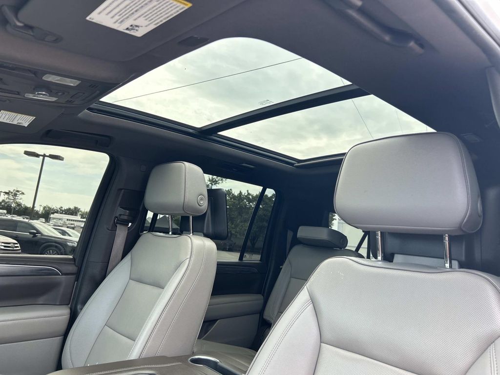 Used 2023 GMC Yukon XL 1500 SUV