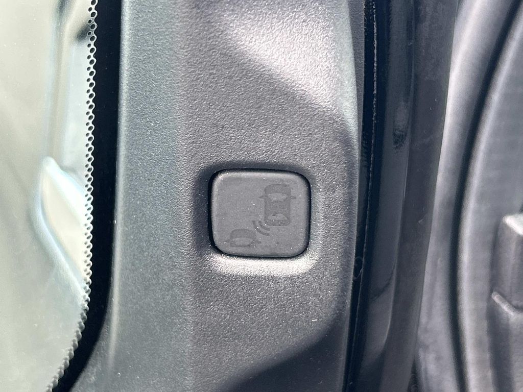 Used 2025 Honda Odyssey Van