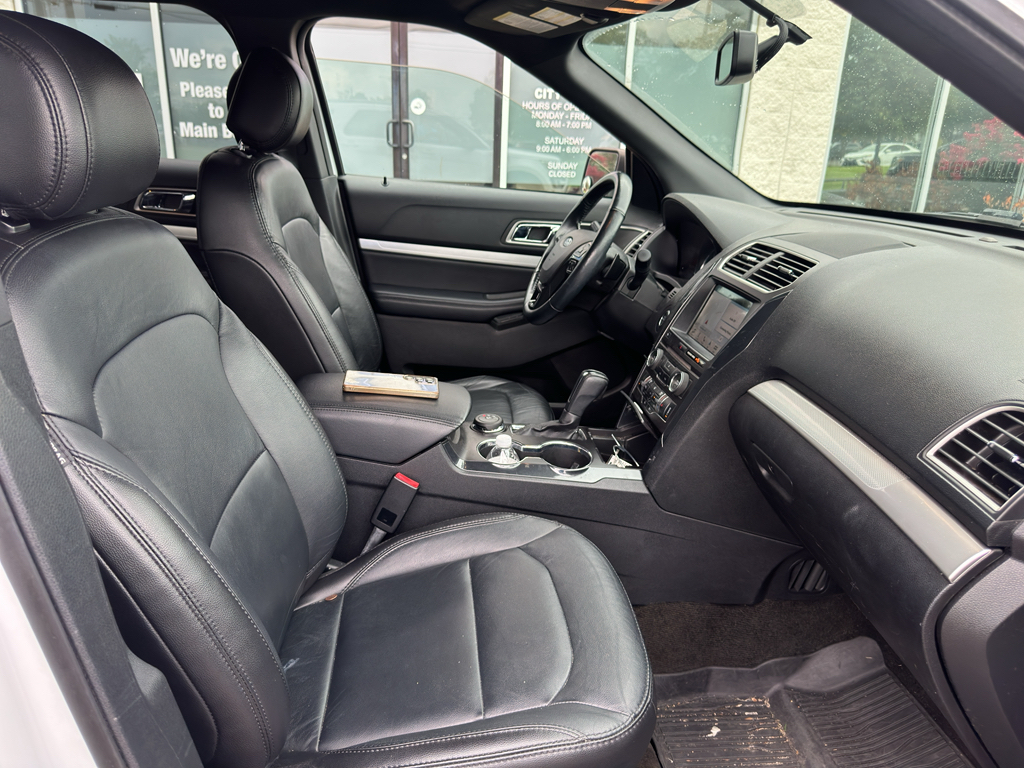 Used 2017 Ford Explorer SUV