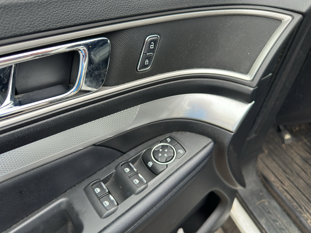 Used 2017 Ford Explorer SUV