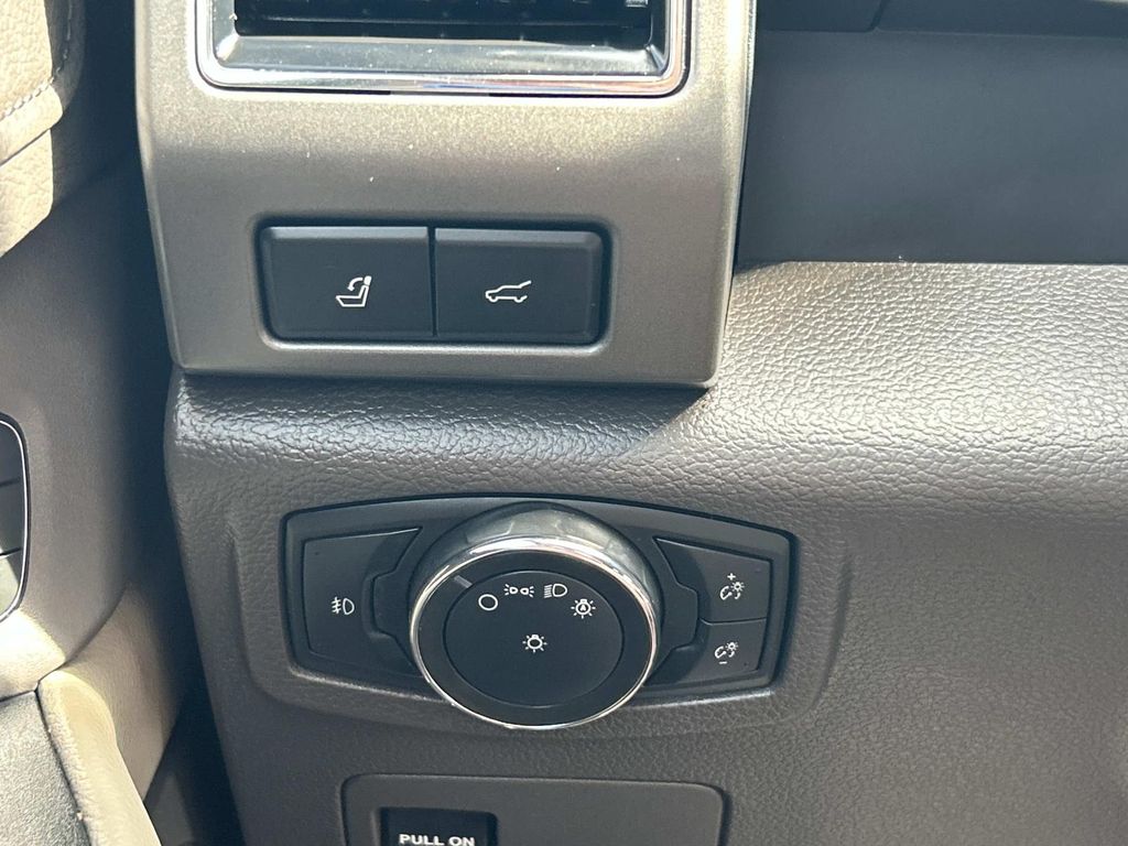 Used 2021 Ford Expedition SUV