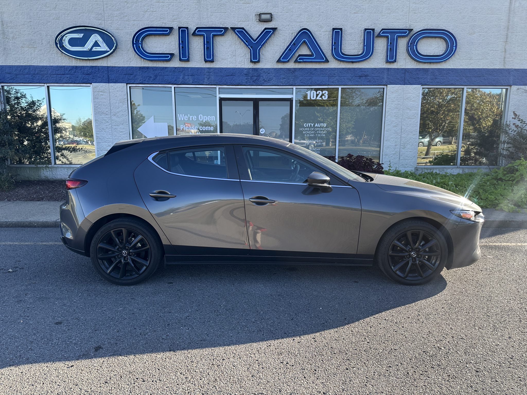 Used 2024 Mazda Mazda3 Hatchback Hatchback