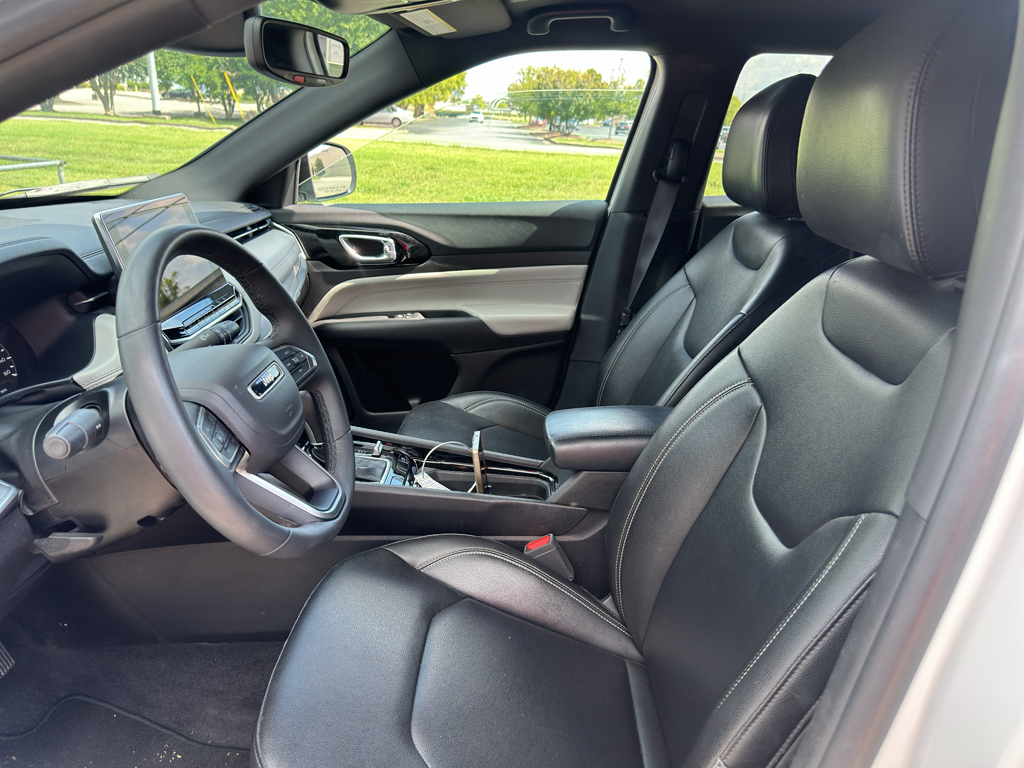Used 2025 Jeep Compass SUV
