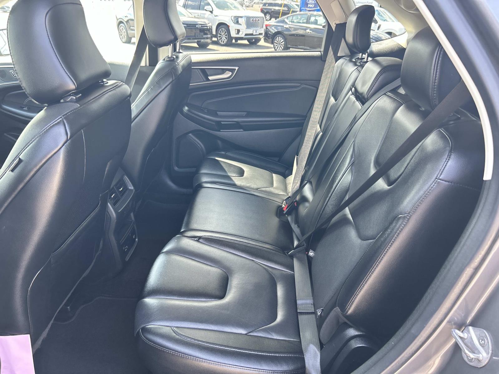 Used 2022 Ford Edge SUV