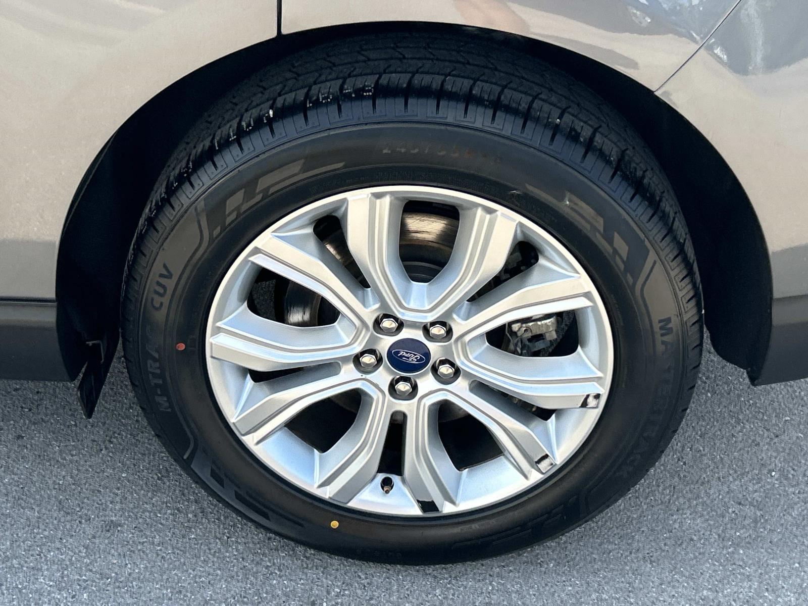 Used 2022 Ford Edge SUV
