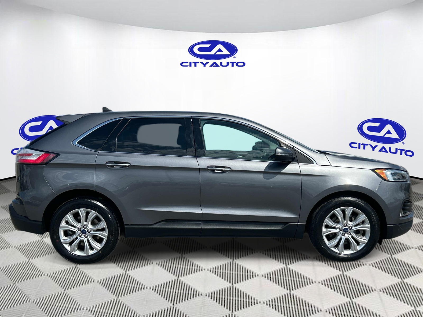 Used 2022 Ford Edge SUV