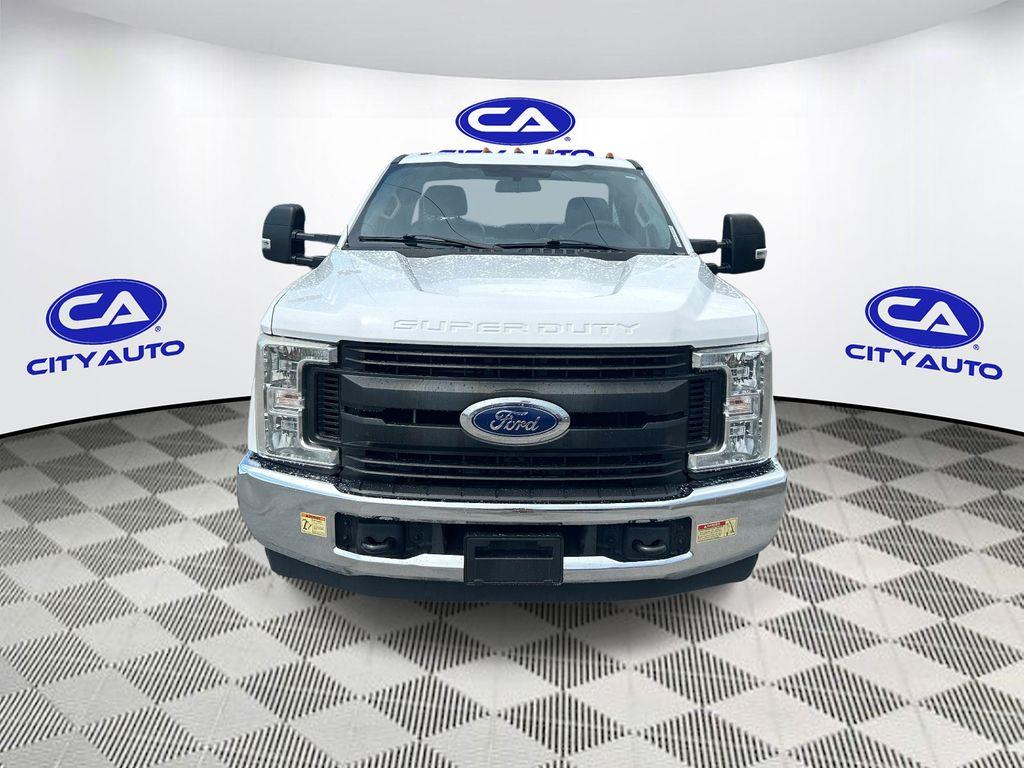 Used 2019 Ford F-350 Super Duty Chassis Truck