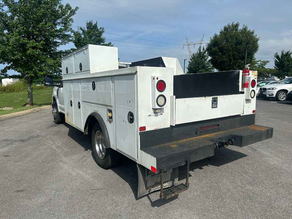 Used 2019 Ford F-350 Super Duty Chassis Truck