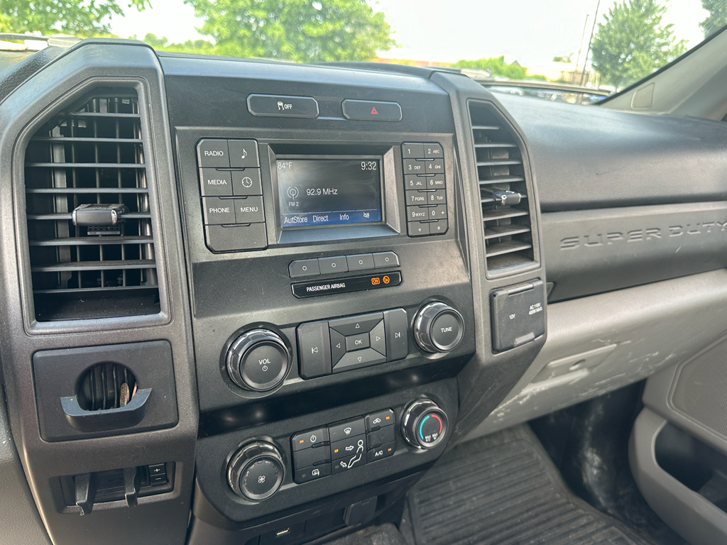 Used 2019 Ford F-350 Super Duty Chassis Truck