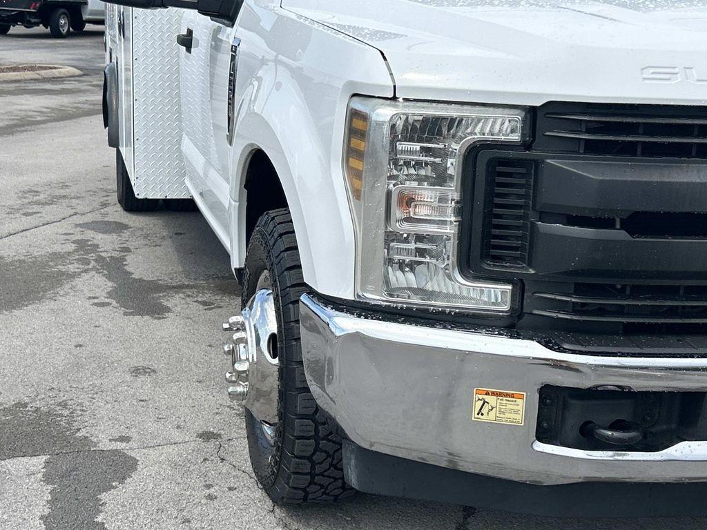 Used 2019 Ford F-350 Super Duty Chassis Truck