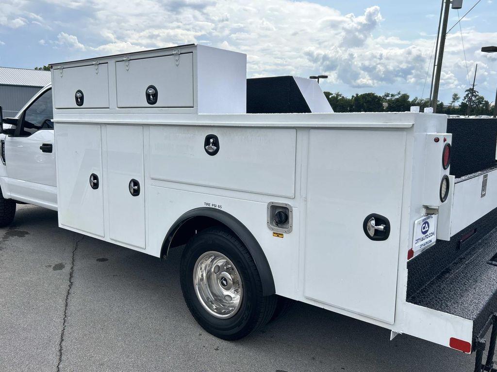 Used 2019 Ford F-350 Super Duty Chassis Truck