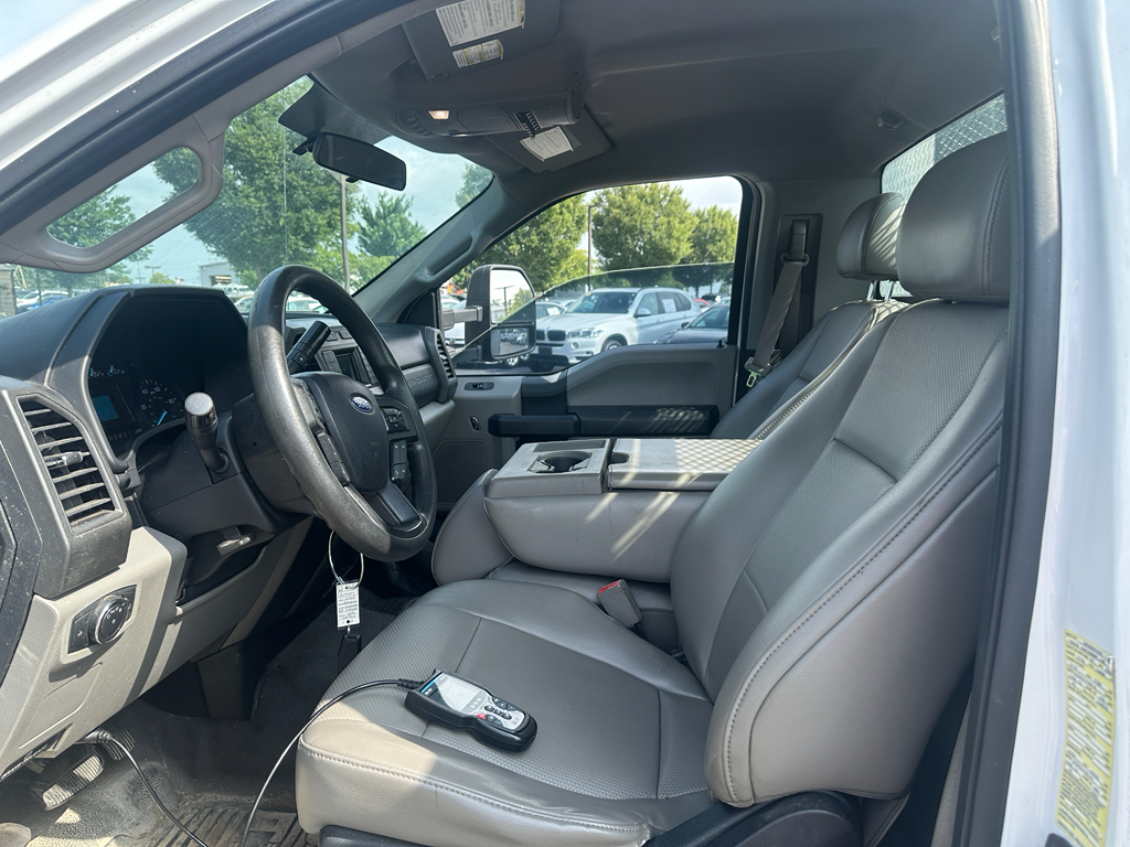 Used 2019 Ford F-350 Super Duty Chassis Truck