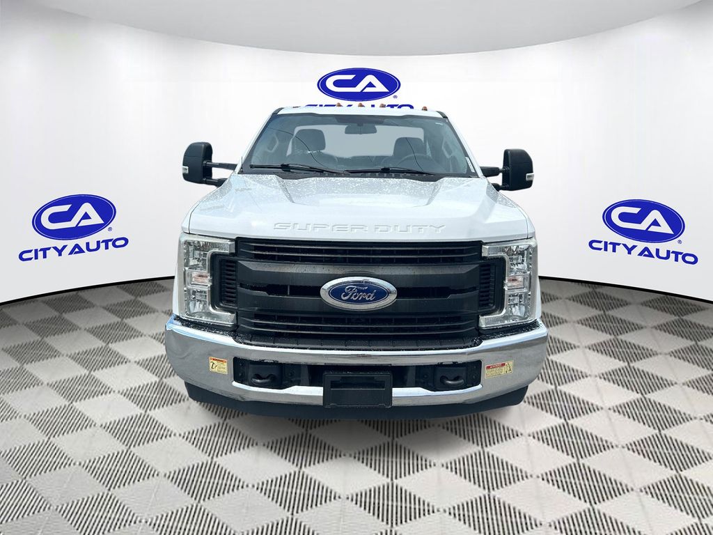 Used 2019 Ford F-350 Super Duty Chassis Truck