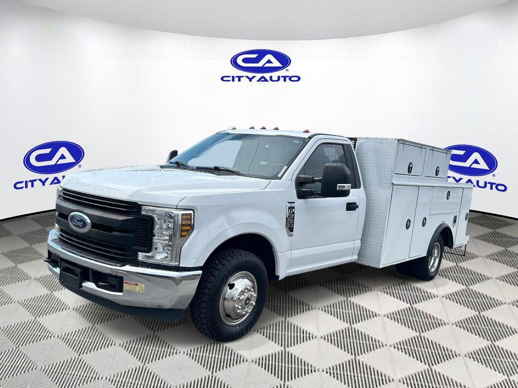 Used 2019 Ford F-350 Super Duty Chassis Truck
