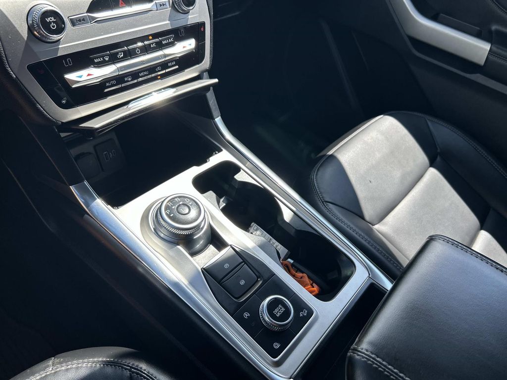 Used 2021 Ford Explorer SUV