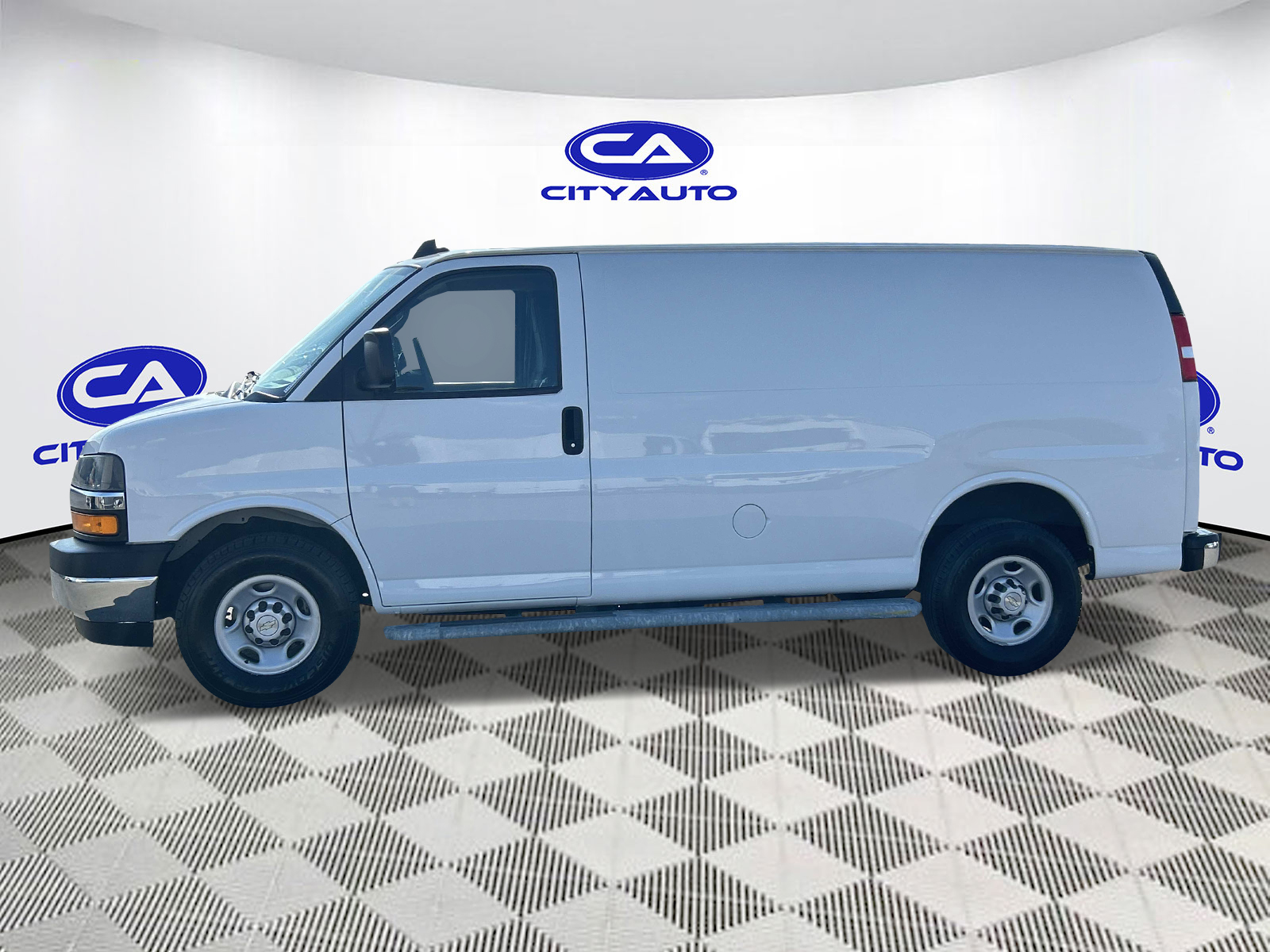 Used 2021 Chevrolet Express 2500 Van