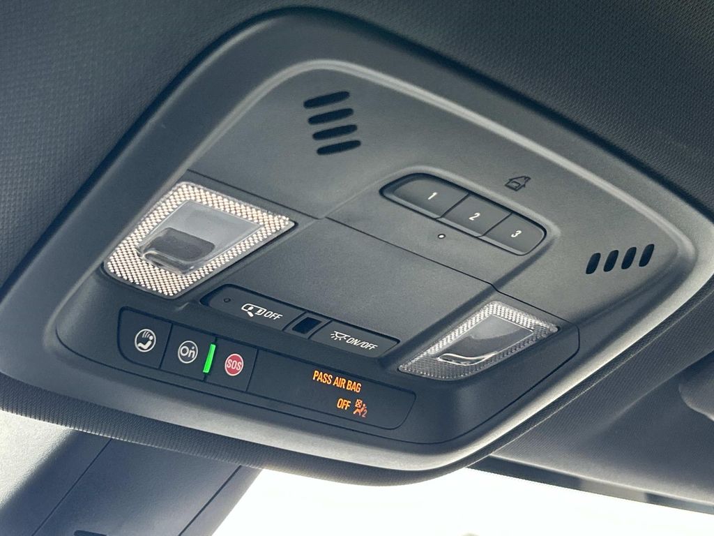 Used 2023 Chevrolet Traverse SUV
