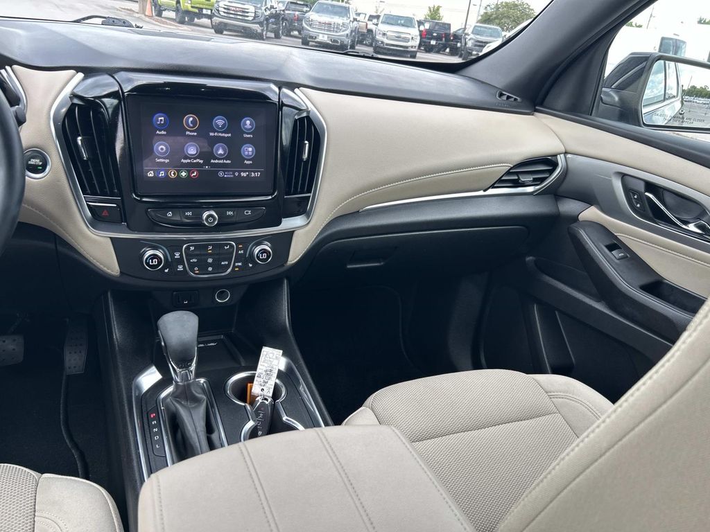 Used 2023 Chevrolet Traverse SUV