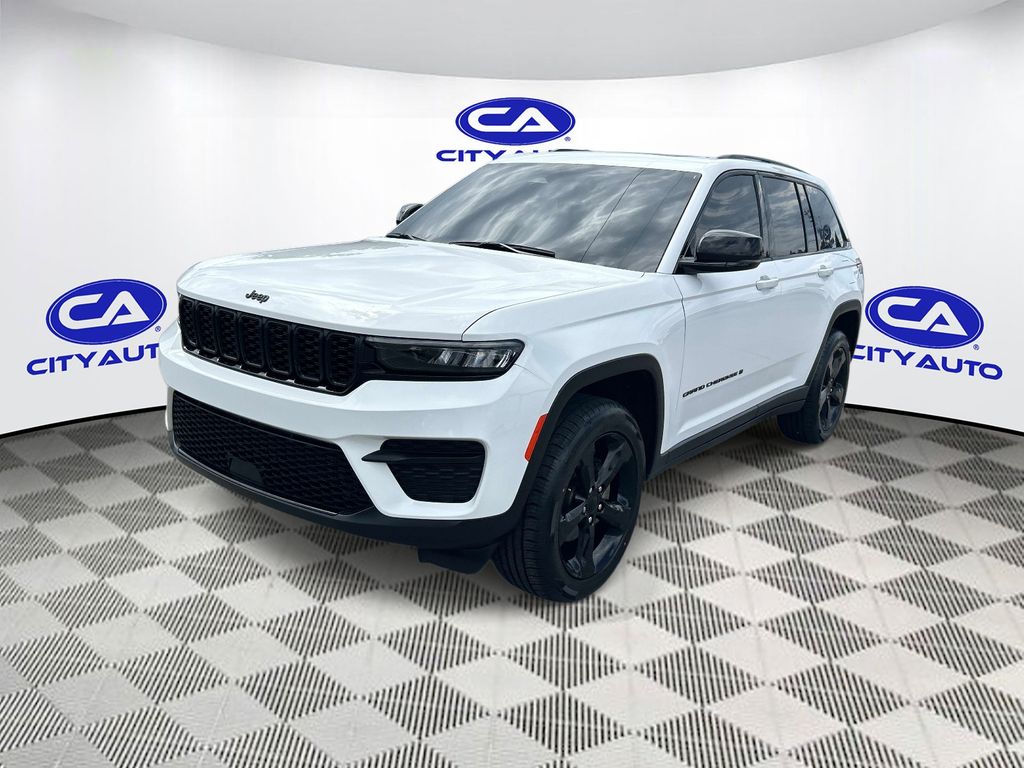 Used 2024 Jeep Grand Cherokee SUV