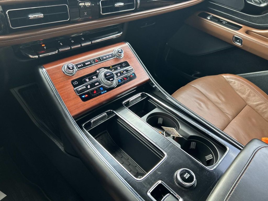 Used 2020 Lincoln Aviator SUV